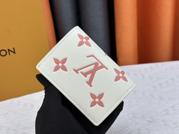 LVコピーウォレット背面デザイン